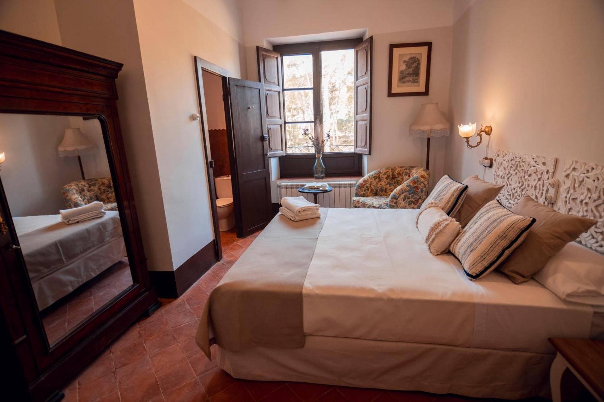 Castell Granadella Hotel L'Ampolla Exterior photo