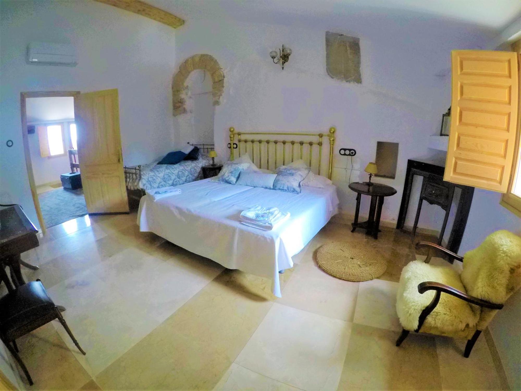 Castell Granadella Hotel L'Ampolla Exterior photo